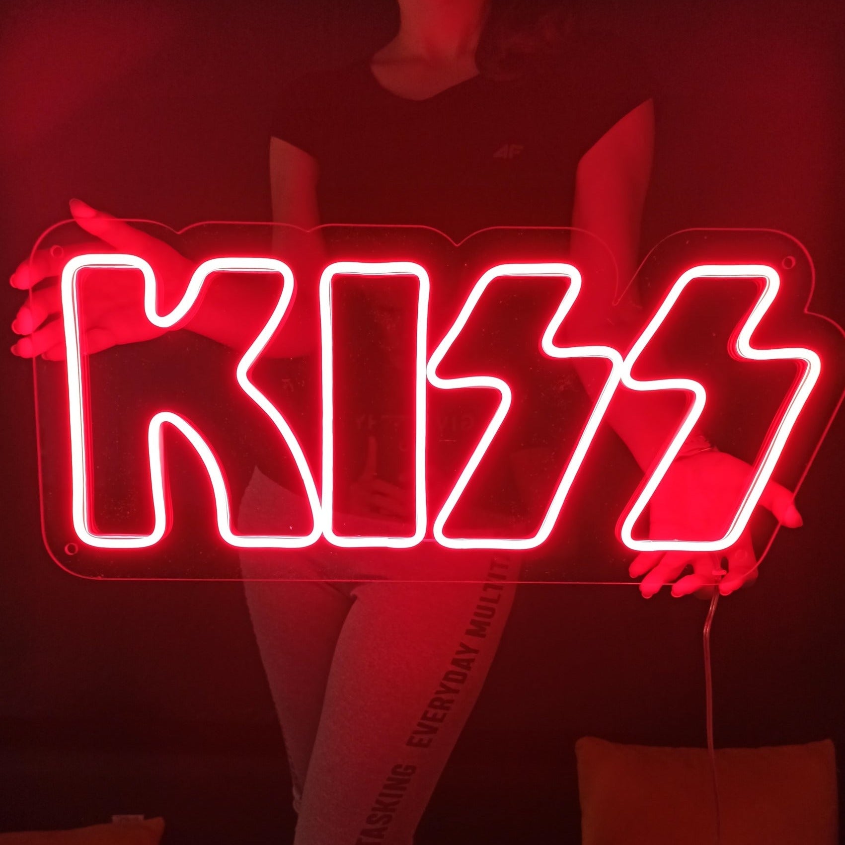 #color_Red
