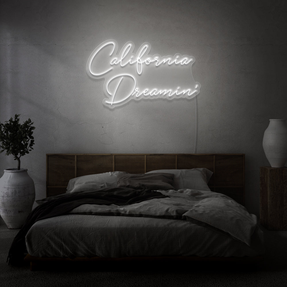 #color_White