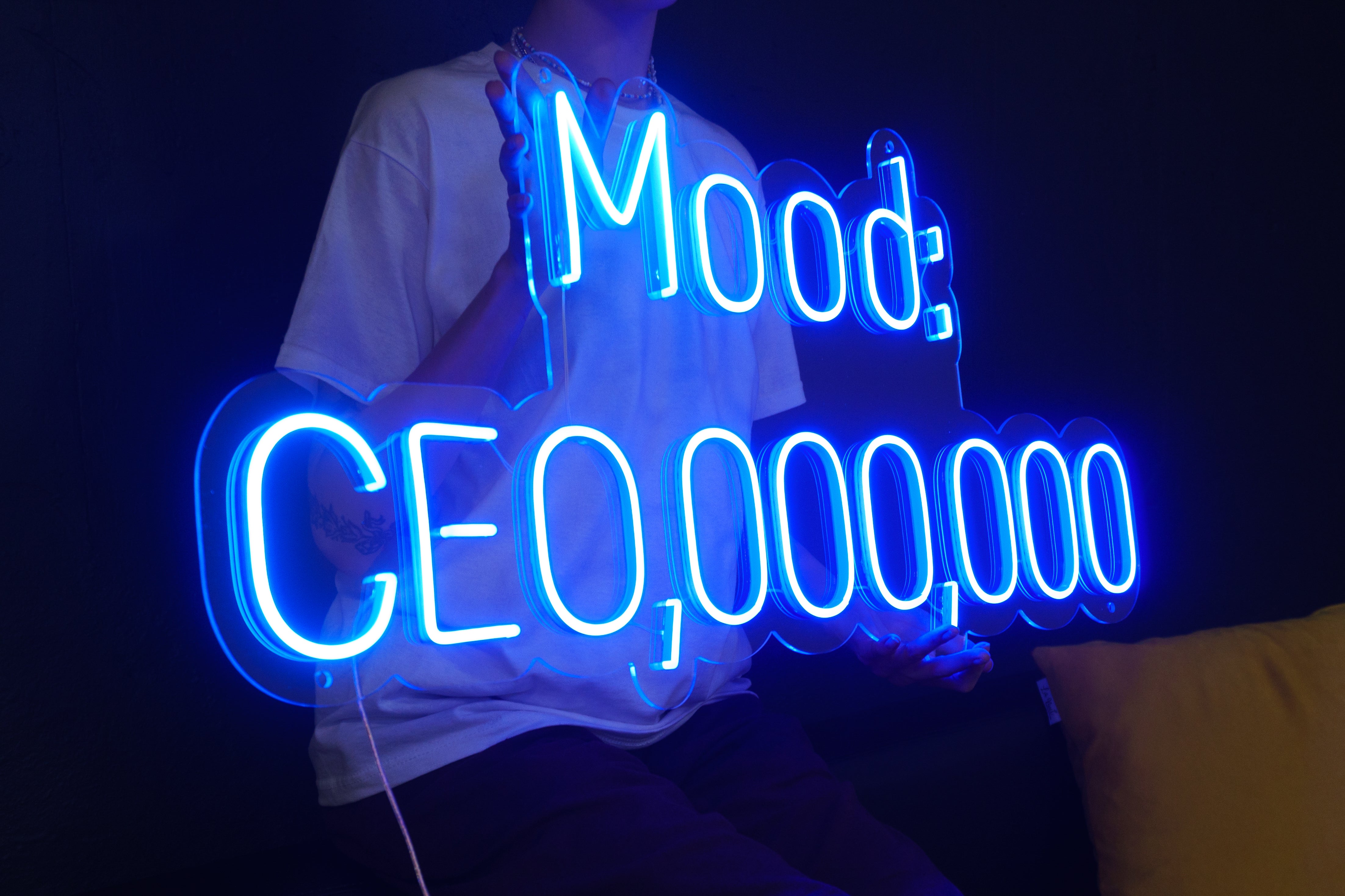 What you need to know about neon sign shop